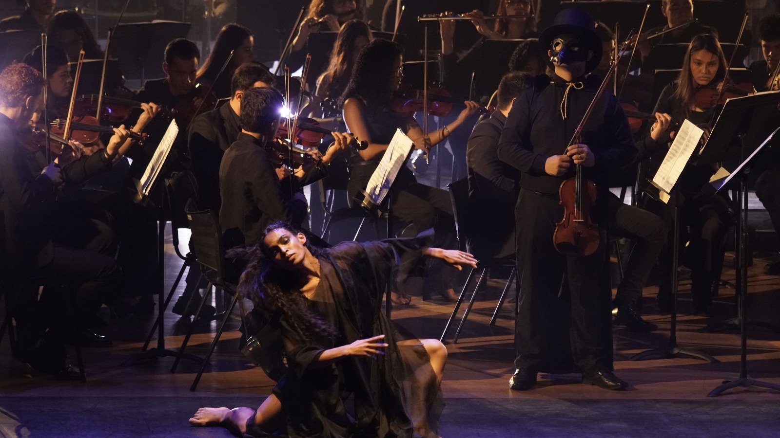 Orquestra Sinfônica Jovem de Goiás apresenta o concerto cênico “A Vida do Herói”